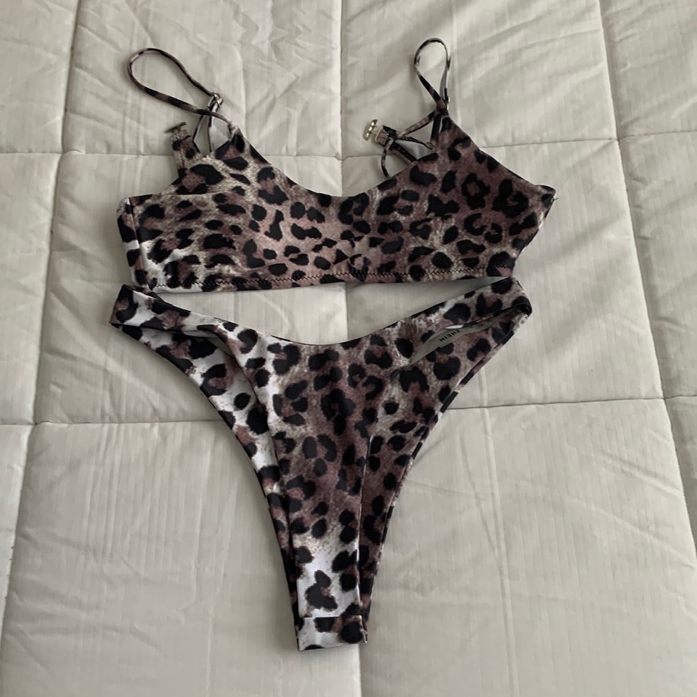 SHEIN Bathing Suit